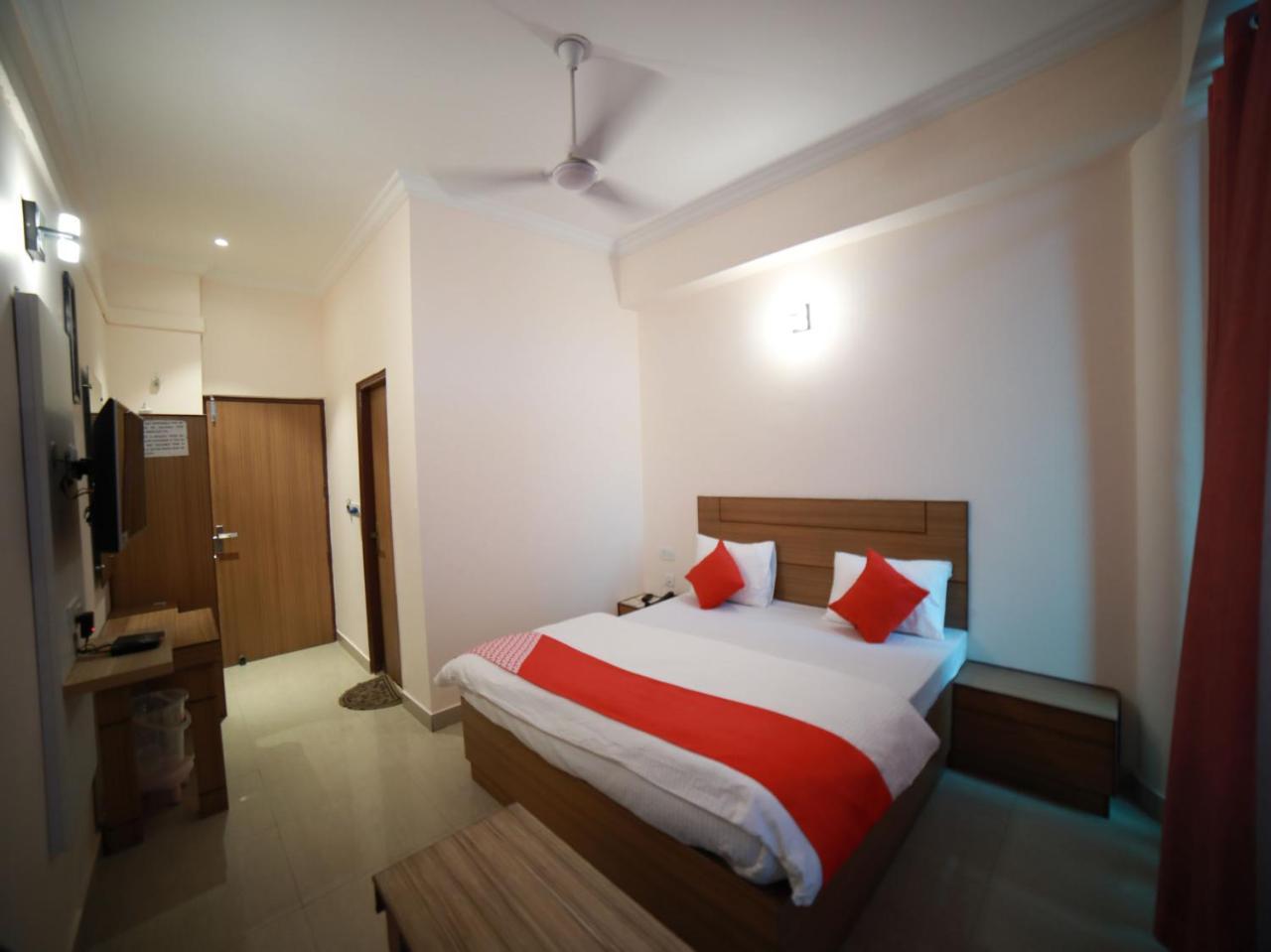 Oyo 15561 Corporate Villa Jammu Luaran gambar