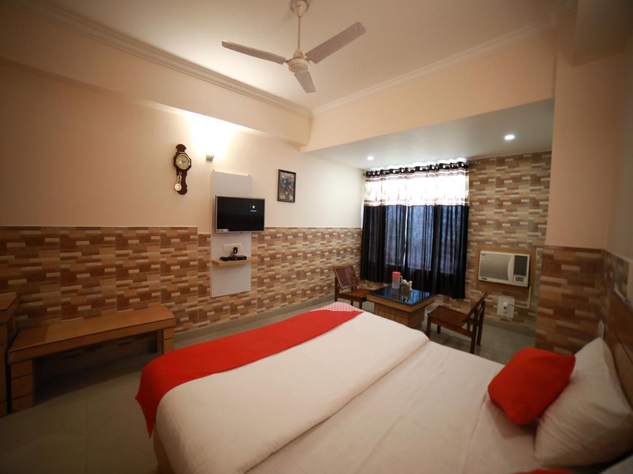 Oyo 15561 Corporate Villa Jammu Luaran gambar